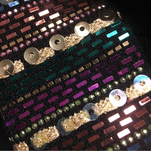 ST. JOHN PAILLETTES BLACK JACKET EXCELLENT CONDITION  MATCHING BAG PAILLETTES - Picture 4 of 13